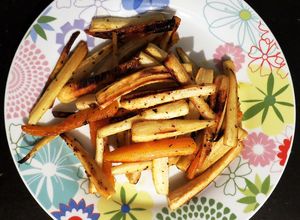 A picture of Oven grilled parsnips.