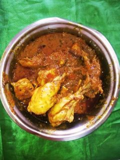 চিকেন কারি(chicken curry recipe in Bengali) রেসিপির প্রধান ছবি