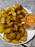 Potato Wedges With Cajun Sauce
