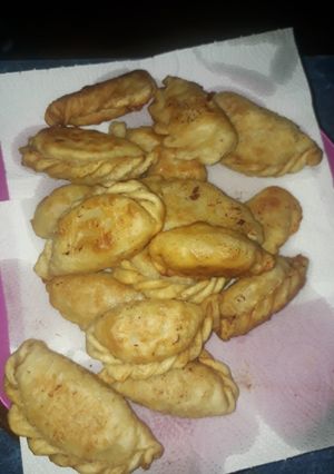 Una foto de Empanadas de pollo fritas
