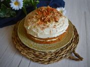 Una foto de topping carrot cake