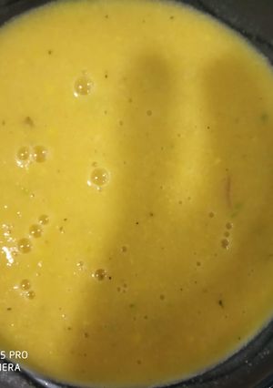 A picture of Pumpkin corn soup.