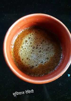 क्रिमी घट्ट काॅफी (creamy coffee recipe in marathi) रेसिपी चे मुख्य फोटो 