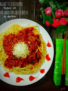 Foto resep Spaghetti Chicken Bolognaise with Oregano and Double Cheese