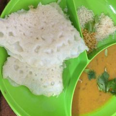 A picture of Neer Dosa.