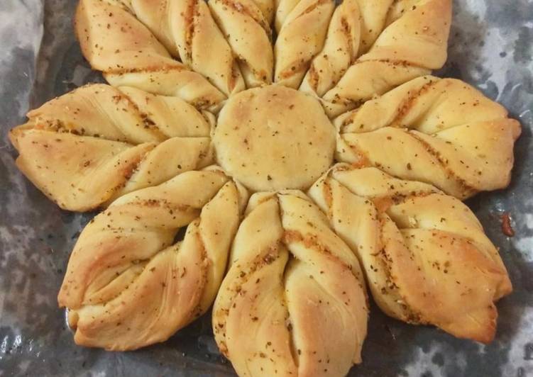 Simple Way to Make Favorite Garlic Cheese Bread