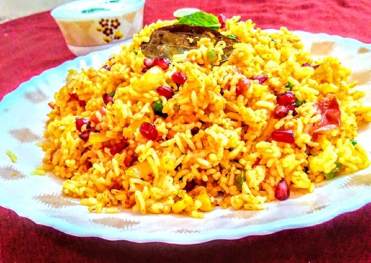Steps to Make Favorite Tomato and corn biryani