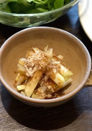 A picture of Kohlrabi bonito flake salad.