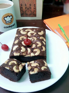 Foto resep Fudgy Shiny Crust Brownie
