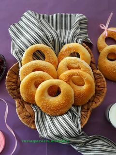 عکسی از دستور کعک عصرونیه (نان عربی)