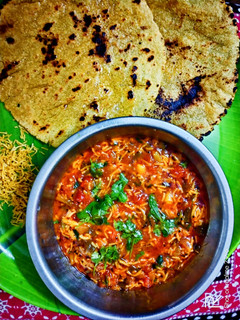 સેવ ટામેટા નું શાક રેસીપી મુખ્ય ફોટો