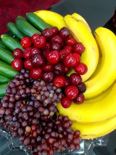 عکسی از دستور تزیین ظرف میوه