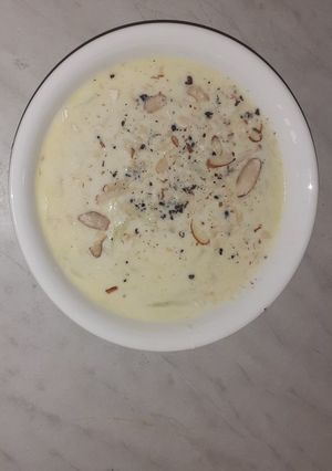 દુધીની ખીર(dudhi ni kheer in Gujarati) રેસીપી મુખ્ય ફોટો