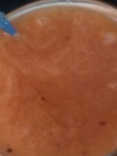 टोमॅटो सूप (tomato soup recipe in marathi) रेसिपी चे मुख्य फोटो