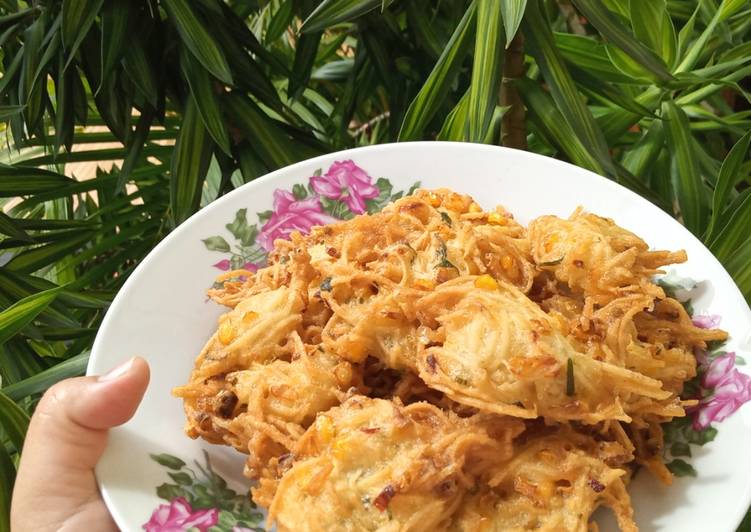 Resep Bakwan Keladi Kriuk Kriukkk Yang Lezat