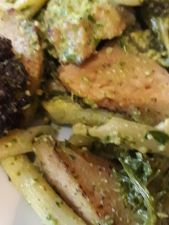 A picture of Pesto sauce (generic, vegan).