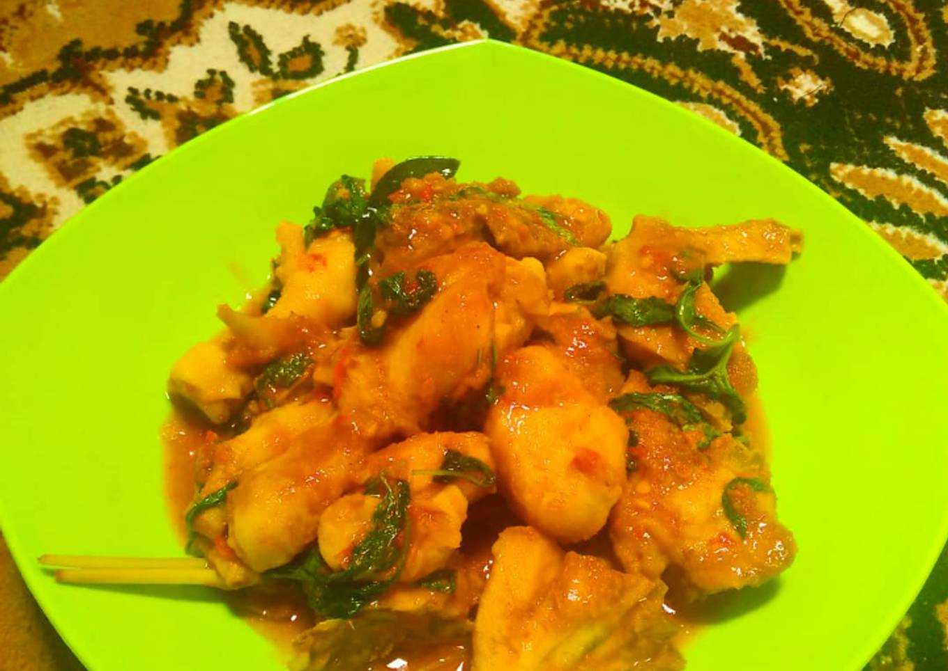 Ayam rica-rica kemangi