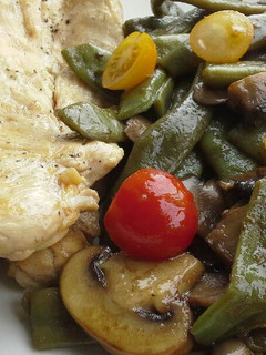 Una foto de Filetes de pollo con balsámico