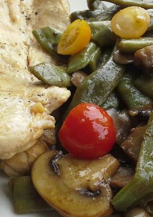 Una foto de Filetes de pollo con balsámico