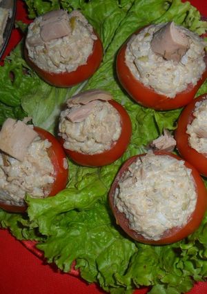 Una foto de Tomates Rellenos