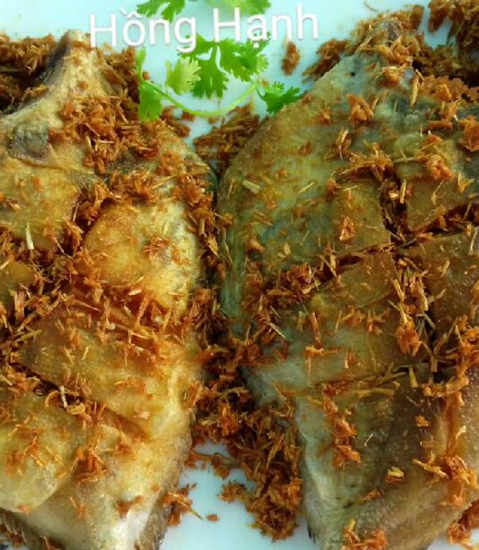 Hình của món Cá Chim Chiên Sả Ớt.