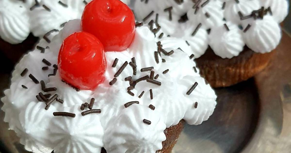 चॉकलेट कप केक (chocolate cupcake recipe in Hindi) रेसिपी बनाने की विधि