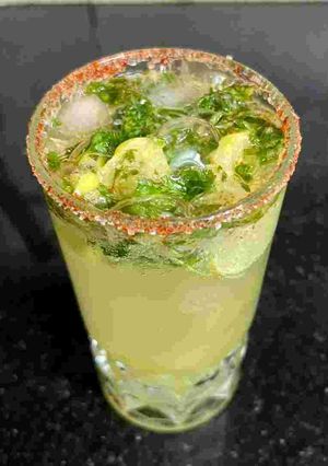 A picture of Green Grapes 🍇 Mojito.