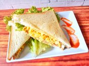 Gambar sandwich tuna egg mayo