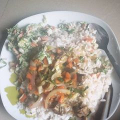 A picture of Chicken curry sauce.