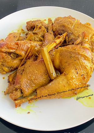 A picture of Steamed Free Range Chicken With Lemongrass.