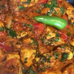 A picture of Haray masalay ki chicken karia 🍗.