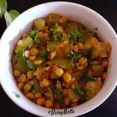 A picture of Bottle gourd-Channa dal Subzi.