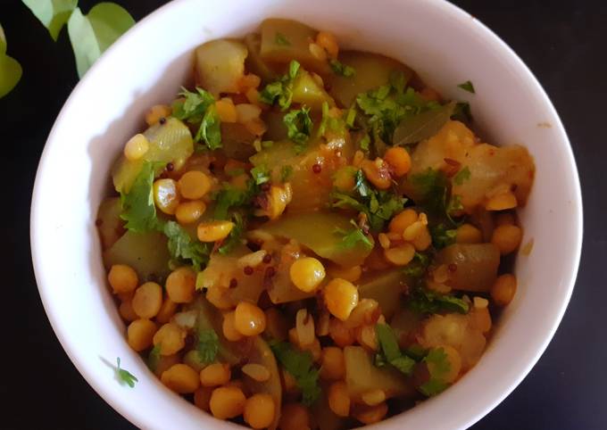 Recipe of Speedy Bottle gourd-Channa dal Subzi