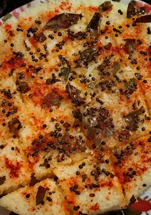 A picture of Rava Dhokla.