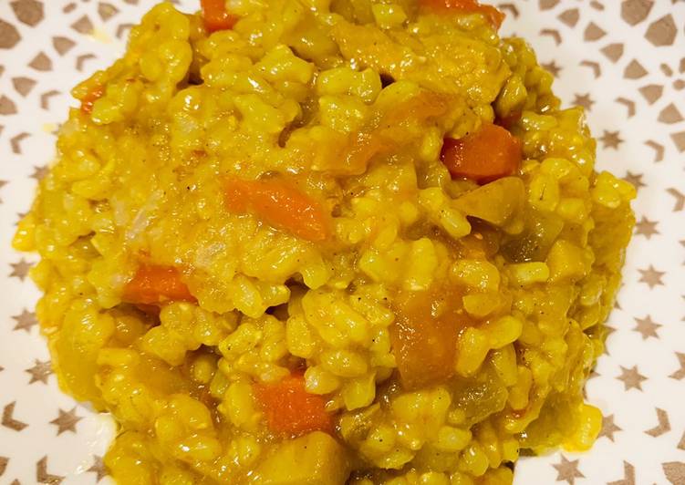 Step-by-Step Guide to Prepare Speedy Veggie Curry Fried Rice