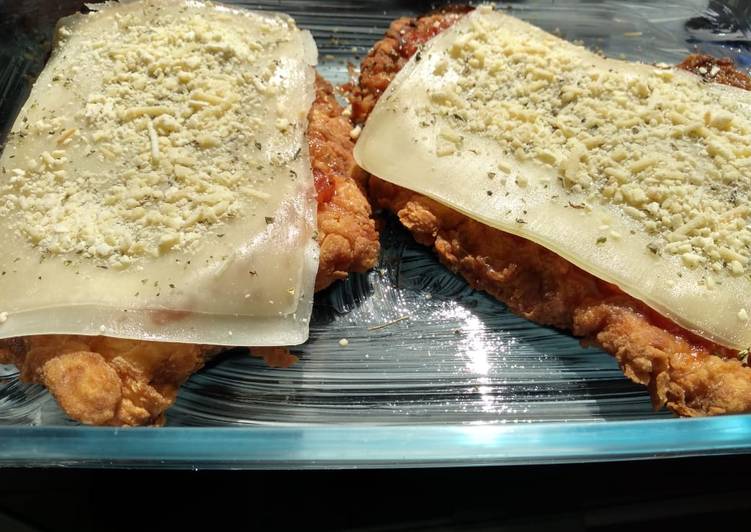 Bife de frango a parmegiana - Tudogosreceitas