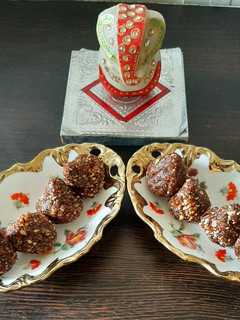 A picture of Dry fruit modak.