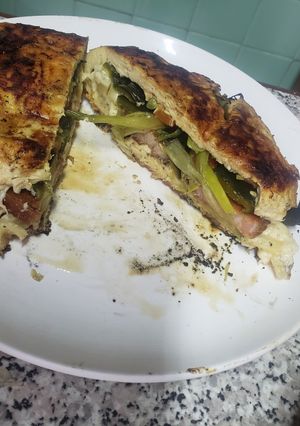 Una foto de Pechuga de pollo rellena y asada