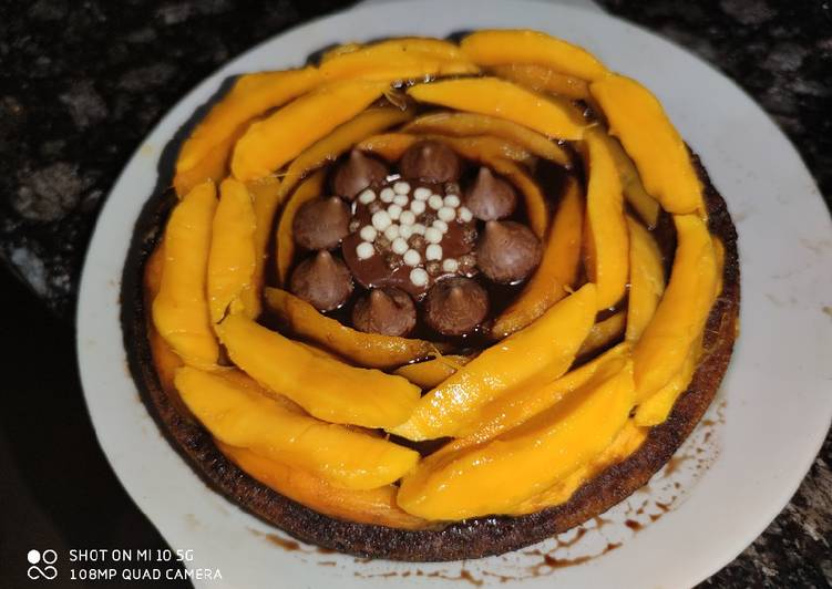 Mango Choco Rose Shape Cake