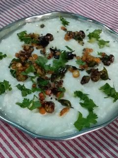 தயிர் சாதம் /Curd Rice (Thayir saatham Recipe in Tamil) செய்முறை முக்கிய புகைப்படம்