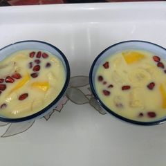 A picture of Custard.
