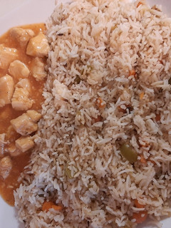 A picture of Delicious Chinese fried rice with Chicken manchurian.