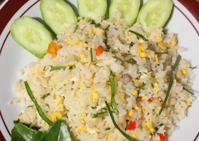 Nasi Goreng Daun Jeruk