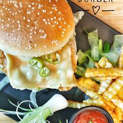 A picture of Zinger Burger.