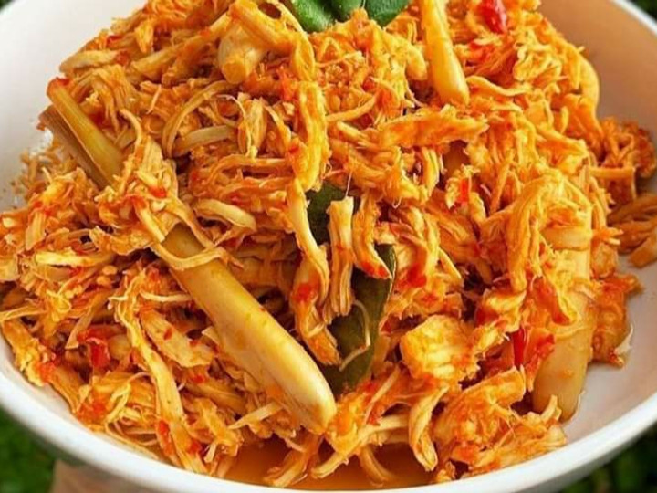 Langkah Mudah untuk Membuat Ayam suwir Pedas manis, Bisa Manjain Lidah