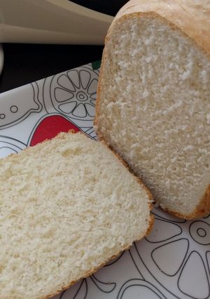 🍞Fehér kenyér, kenyérsütőgépben készítve🍞 recept fotója