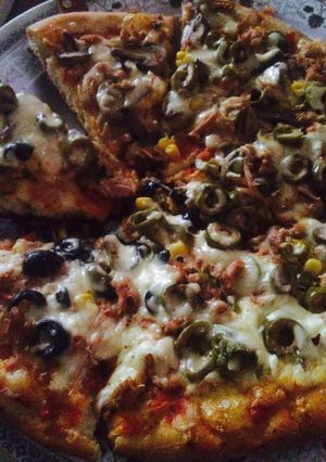 صورة لوصفة عجينه البيتزا مع الصوص زي المطاعم 🍕🍕