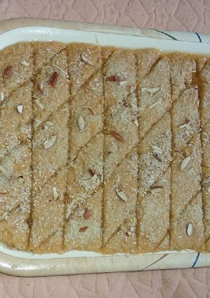 A picture of Beson ki barfi.