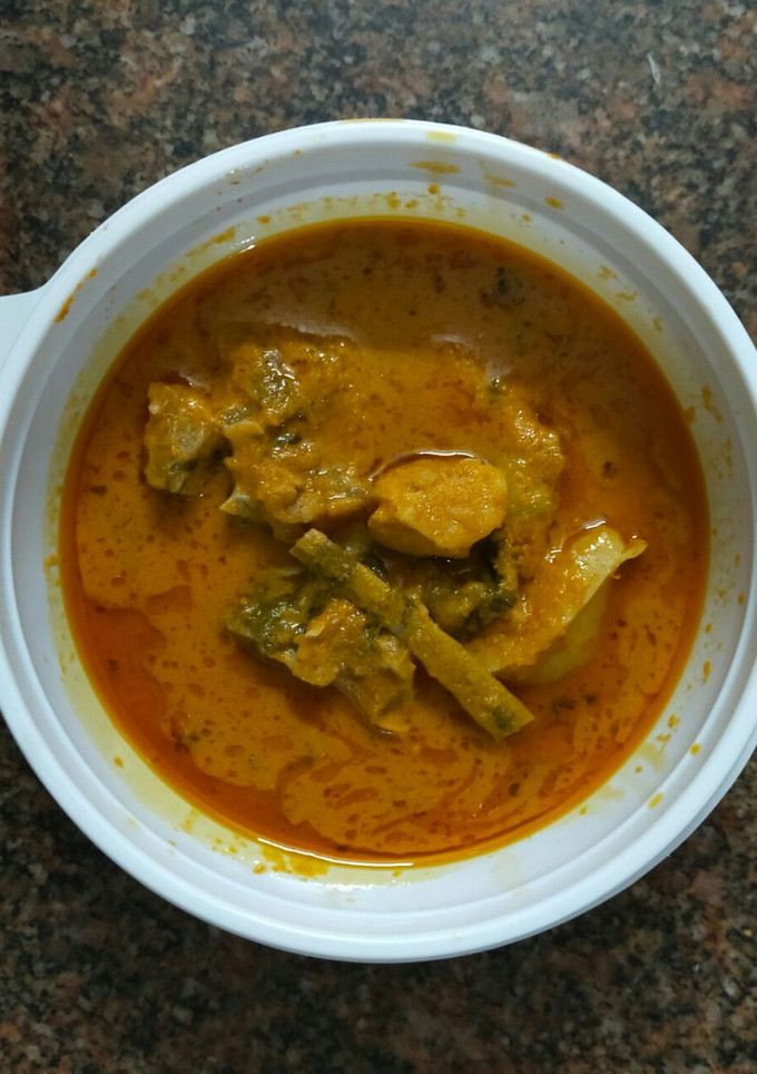 மட்டன் குருமா(mutton khurma recipe in tamil) செய்முறை முக்கிய புகைப்படம்