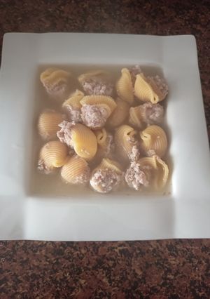 Una foto de Sopa de Galets a mi manera